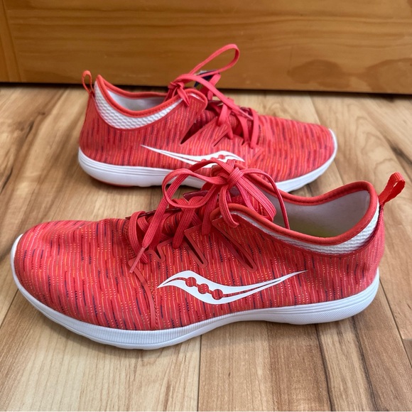 Saucony Eros Women’s Sneaker - Size 12 - Coral Multi - NEW - Picture 3 of 10